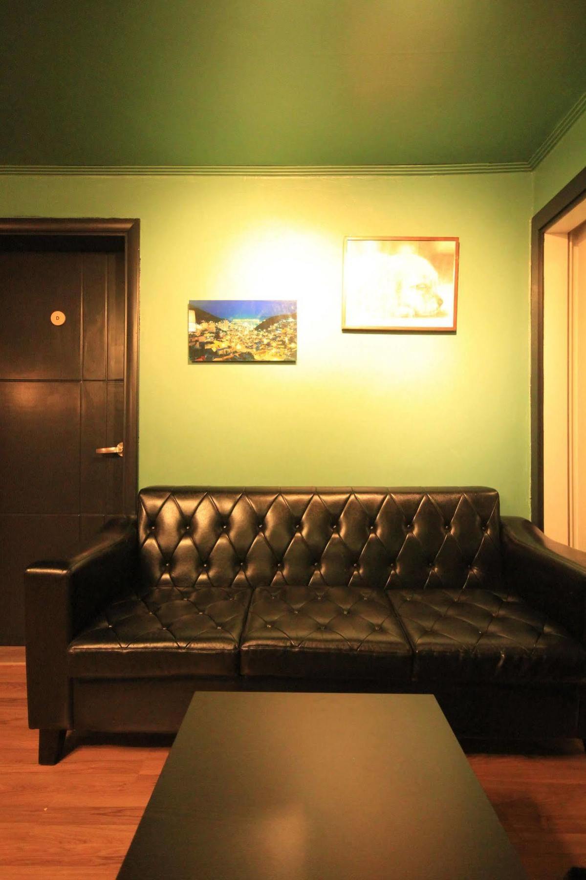 The One Hostel Hongdae In Seoul - Foreigner Only מראה חיצוני תמונה